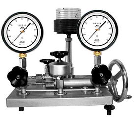 YS A4型 活塞壓力計(jì)照片